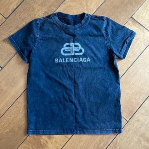 Balenciaga women’s tee